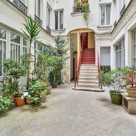 Studio Sur Les Toits Parisiens Appartamento Parigi